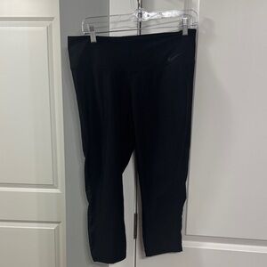 Nike Black Capri Workout Leggings